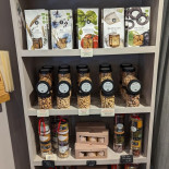 Le Comptoir D'alex Thé Café À l'intérieur