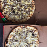 Doum Pizz'As Nourriture