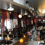 Le Grand Café Capucines Dentro