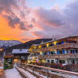 Le Saint Antoine Pizzeria Exterior