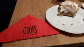 Gross food