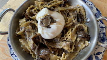 Cacio E Pepe food