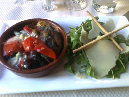 Bistro Romain food