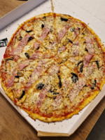 Pizza Bella gardanne food