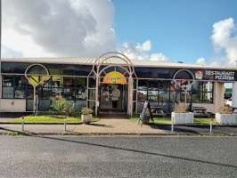 Coq'inn outside