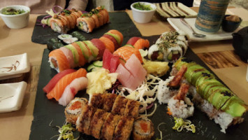 Sushi Folie food