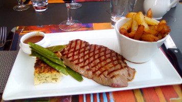 Le Charolles food