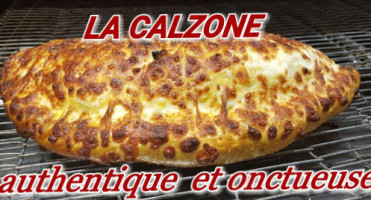 Pizza Belouga food