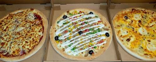 Pizza Sant Galdric food