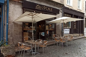 La Locale Café Epicerie inside