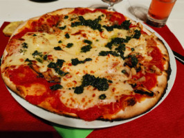 Pizza Nino food