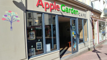 Apple Garden Cafe inside