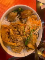 Brest Saigon food