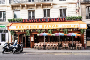 Brasserie Balzar inside