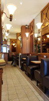 Cafe Saint Lazare inside