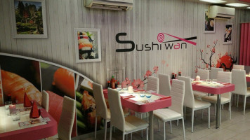 Sushi Wan food