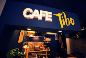 Cafe Tibo food