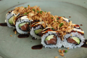 Sushi Gaudois food