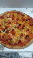 Pizza Cros food
