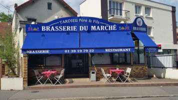 Brasserie Du Marche inside