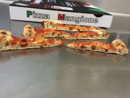 Pizza Mangione food