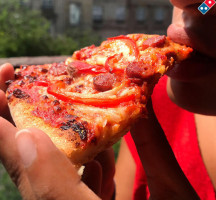 Domino's Pizza Torcy outside