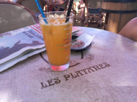 Cafe Les Platanes food