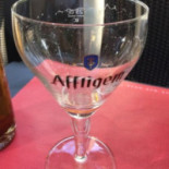 Pino Elysees Nourriture