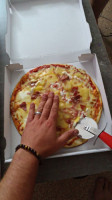 Pizza Tempo Avrille food