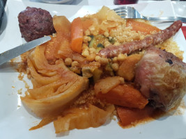 Le Sainte Anne food