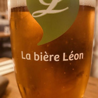 Leon de Bruxelles food
