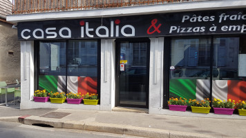 Casa Italia outside