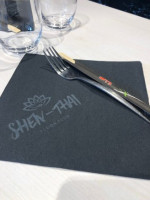 Shen-thai food