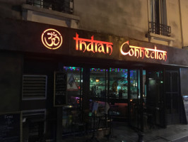 Indiani inside