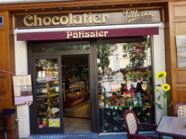 Pelletier Patissier Chocolatier inside