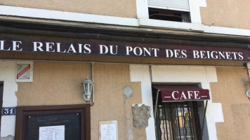 Relais Du Pont Des Beignets food