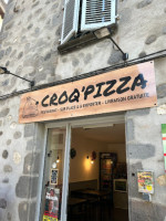 Croq'Pizzas inside