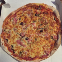 Le Pin Des Pizz food