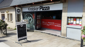 Kreisker pizza outside