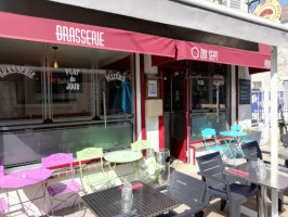 Le Bijou Bar Brasserie food