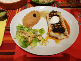 Le Petit Mexicain food
