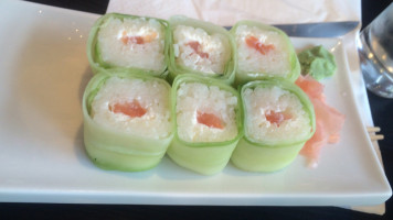 Zapi Sushi food