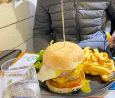 Mouette a Bord food