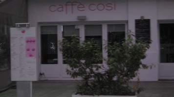 Caffe Cosi outside
