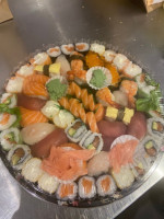 Sen sushi food