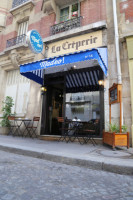 Creperie Mad'eo inside