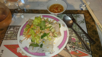 Palais Angkor food