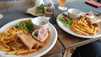 Restaurace Sadská 67 food