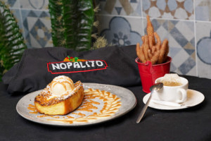 El Nopalito food