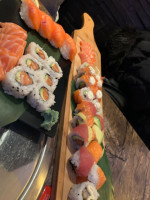 Sushi Hanaki food